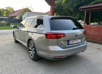 VW Passat B8 Highline 2.0tdi 4x4 176kw Dsg VIRTUAL/PANO/ACC - 4
