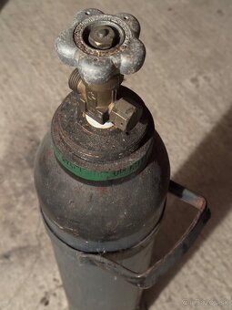 Predám 25l kyvetu a bombu - 4
