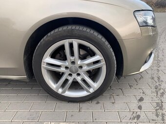 Audi A4 B8 2.0 TDI - 4