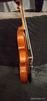 Husle - 4