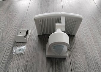 TOS LED reflektory - 4