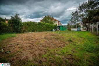 NA PREDAJ BYT v BYTOVOM DOME s vlas. POZEMKOM 325 m2, V. Šar - 4