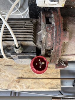 Kužeľová štiepačka - 4