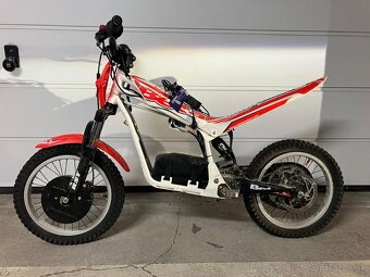 Detské elektrické odrážadlo - 4