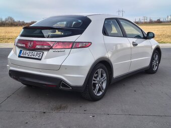 Honda Civic 1,4 Sport 2011 SK ŠPZ - 4