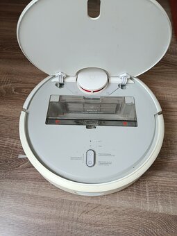 Robotický vysávač XIAOMI - 4