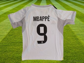 dres Mbappe Real Madrid 115-125 - 4