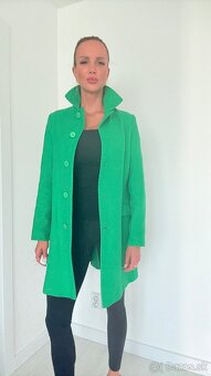 Zelený kabatik United colors of Benetton - 4