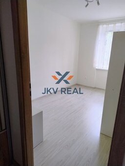 Krásny, svetlý 2-izbový byt v Čadci po kompletnej rekonštruk - 4