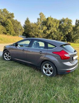 Ford focus - 4