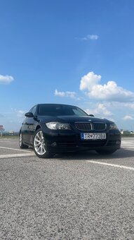 BMW E90 325i - 4