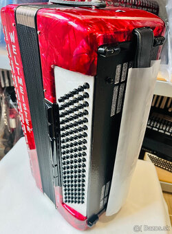 Predám NOVÝ akordeón WELTMEISTERS SAPHIR 120 BASOVÝ - 11/5 - 4