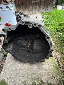 Prevodovka 6 stupňova audi a4 b7 - 4