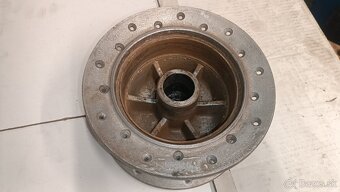 Predám predny náboj kolesa ČZ cross - 4