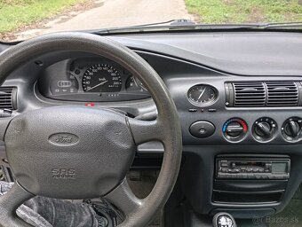 Predám Ford Escort - 4