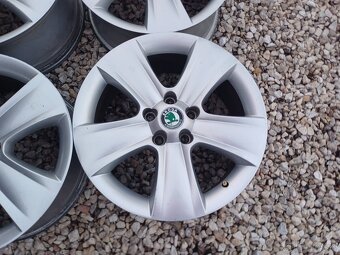 hlinikové disky org.Skoda Superb I,II,--7Jx17-ET-45---5x112 - 4