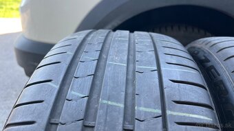 Predam pneu pirelli p zero245/40r19 - 4
