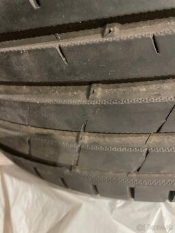 Letné pneu Nokian 225/45 r17 - 4