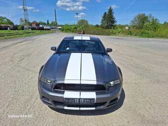 FORD MUSTANG 3.7 PREMIUM 2013 - 4