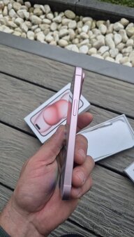 Apple iphone 15 128gb ruzovy/pink ako nový - 4