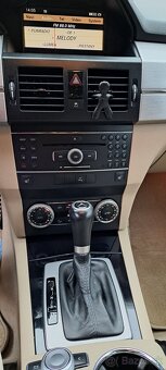 Mercedes -Benz 220 GLK - 4