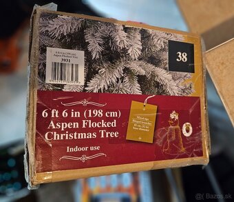 Zasnežený vianočný stromček 198cm - 4