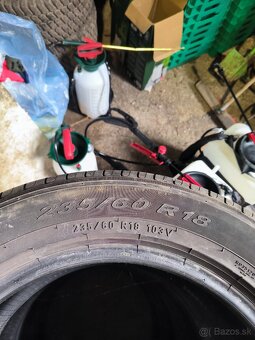 Predám pneumatiky 235/60 R18 - 4