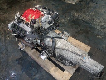 Motor Audi A8 4.2 benzín - 4