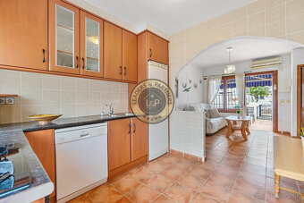 Dom 3+kk s terasou a bezénom Torrevieja-La Mata, Španielsko - 4