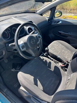 Corsa 1.2 benzín - 4