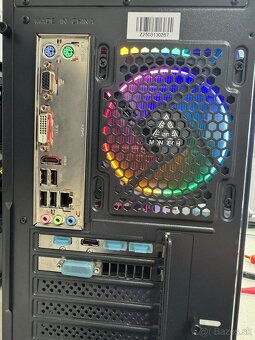 Predám herný počítač AMD , RX 570 8GB ,16 GB RAM DDR3 - 4