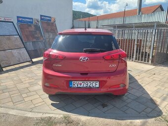 Hyundai i20 1.2i 16V Style - 4
