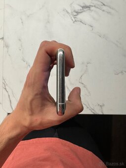 Apple iphone 11pro 64gb - 4