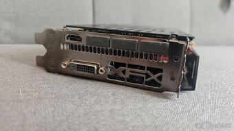 XFX rx570 8gb - 4