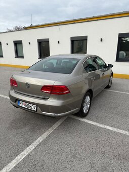 Volkswagen Passat 103kw 2.0tdi DSG - 4