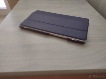 Predám tablet LENOVO TB - 8504F - 4