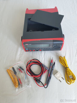 Stolný multimeter UNI-T UT804 - 4
