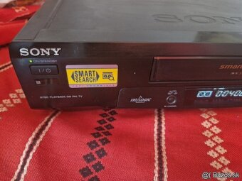VHS videorekordér Sony a TV tuner ladenie - 4
