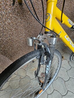 Dámsky trekový bicykel Leader Fox - 4