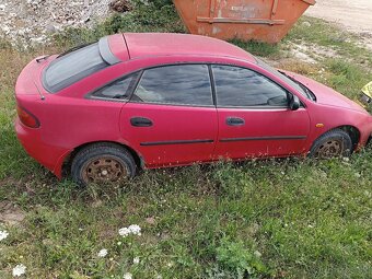 Mazda 323 FBA - 4