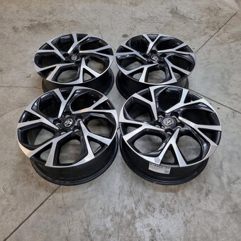 Hliníkové Toyota disky 5x114,3 R18 7J ET50 - 4