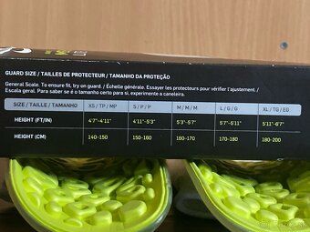 Nike Mercurial LITE - 4