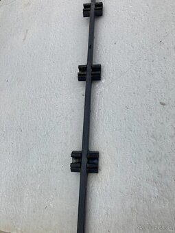 Predám diely na valníkovu nadstavbu - 4