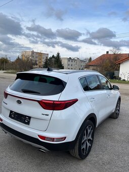 KIA Sportage 2.0 CRDi GT-Line = 4WD (4x4), A/T Panoráma = - 4