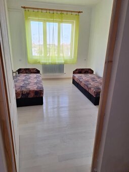 Veľký 3-izbový byt v Levél - 4