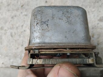 Relé trabant 12v - 4