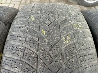 2ks zimné 285/45R20. Bridgestone - 4