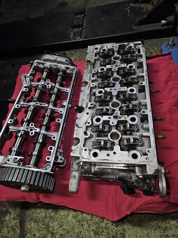 Hlava + vacky 1.6 tdi VW group - 4