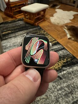 Apple Watch SE 2 40MM - 4