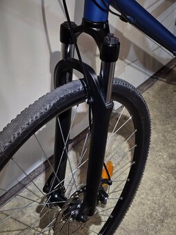Trekingovy bicykel Btwin Riverside 500 - 4